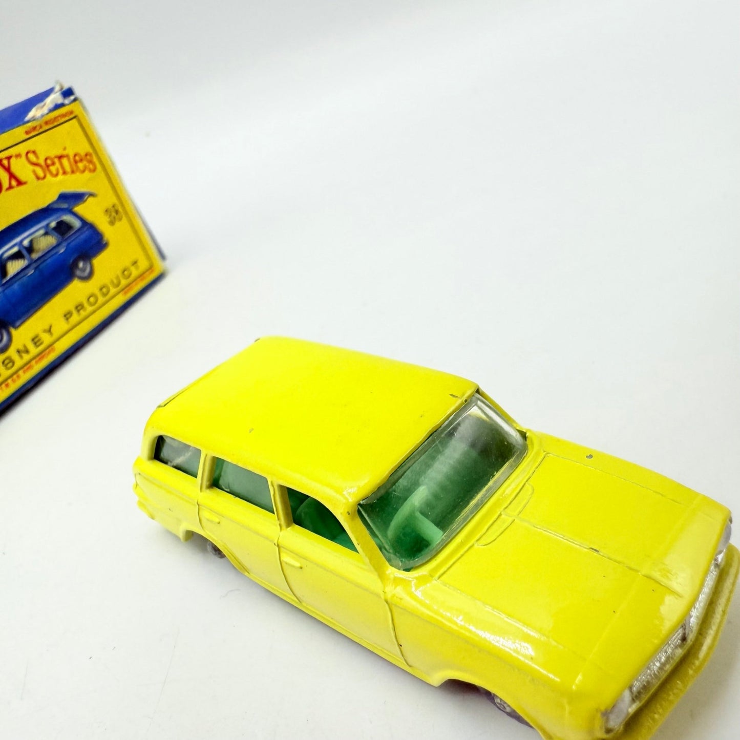 Matchbox Lesney 38b Vauxhall Victor Estate Car GPW Green Interior - Magic Matchbox