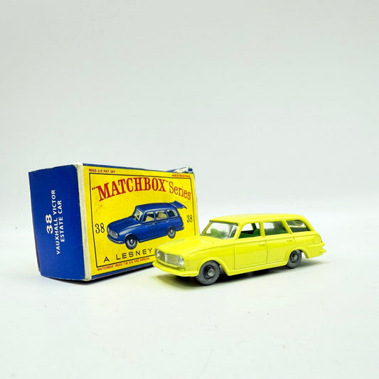 Matchbox Lesney 38b Vauxhall Victor Estate Car GPW Green Interior - Magic Matchbox