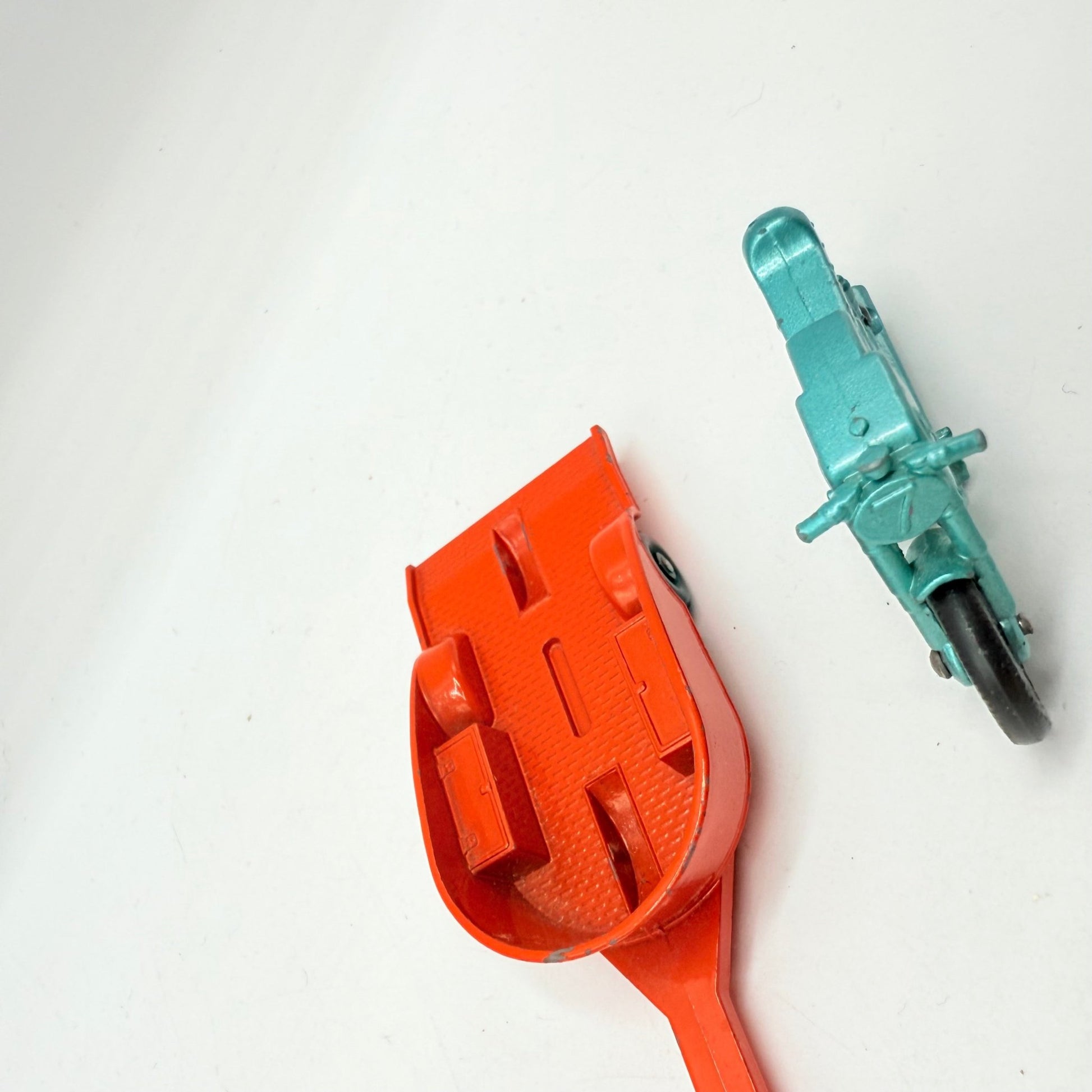 Matchbox Lesney 38c Honda Motorcycle and Trailer - Magic Matchbox