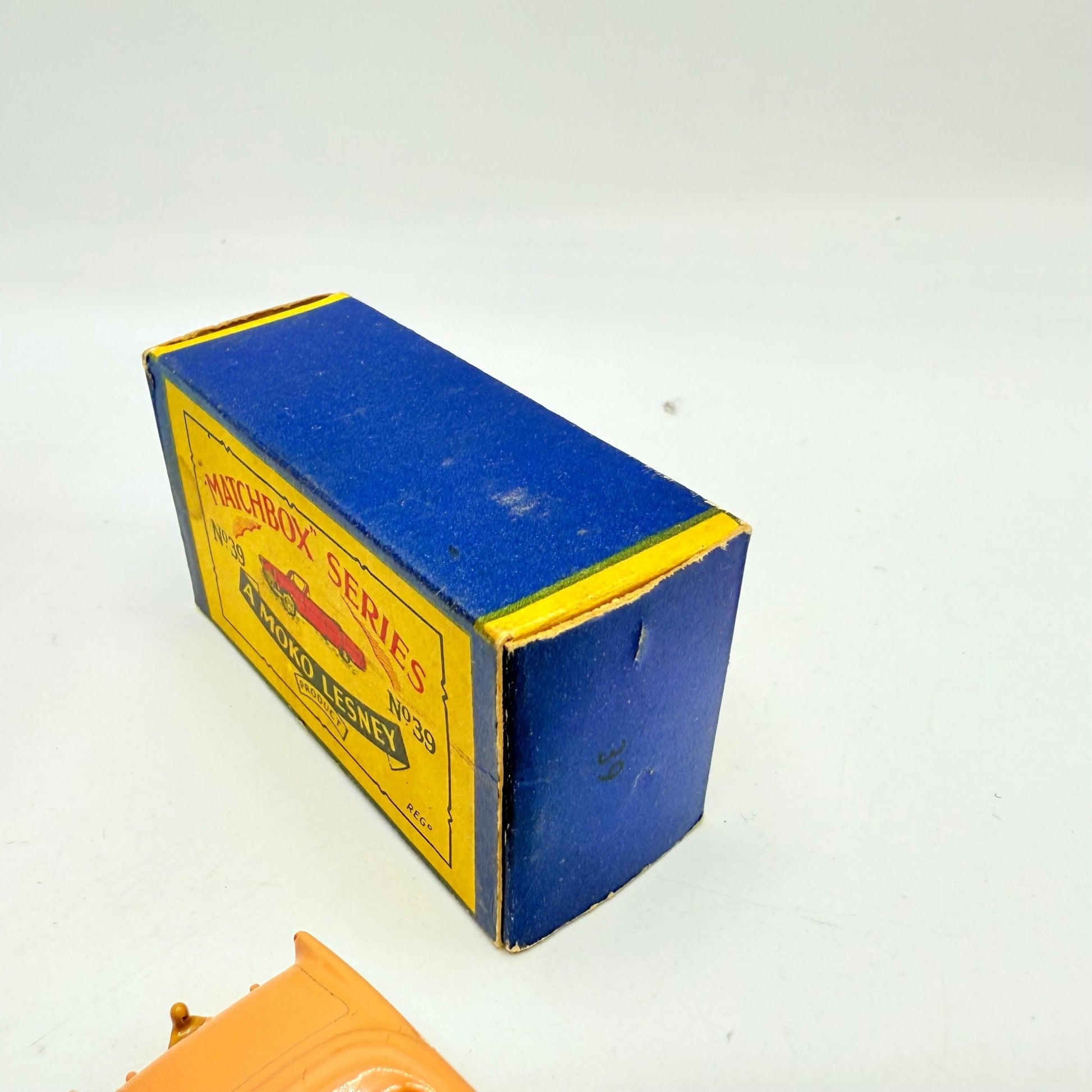 Matchbox Lesney 39a Ford Zodiac Convertible RARE - Magic Matchbox