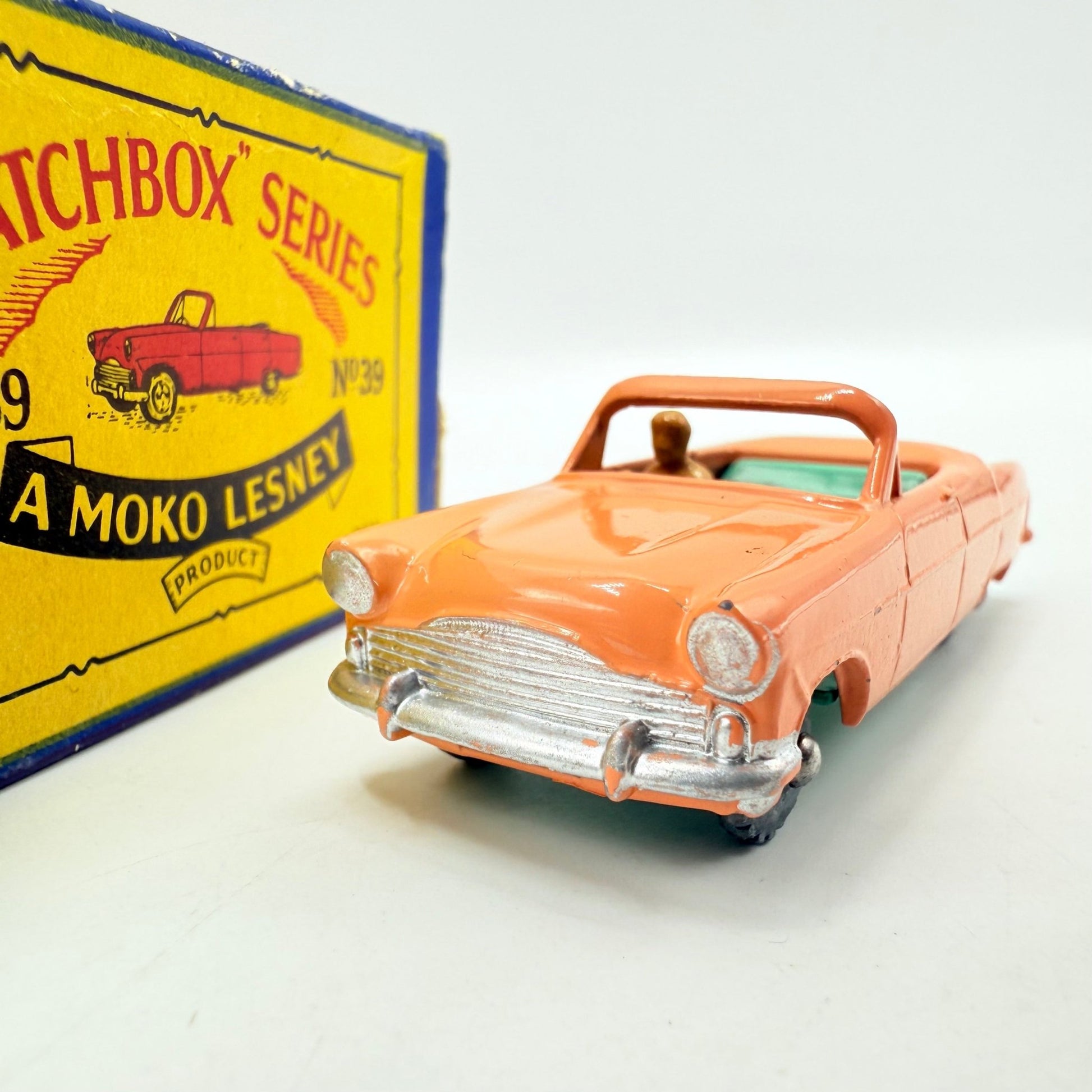 Matchbox Lesney 39a Pontiac Convertible MW - Magic Matchbox