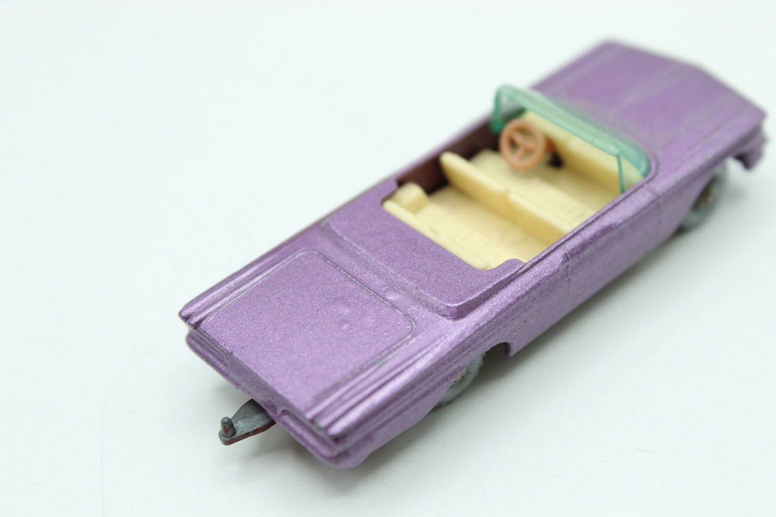 Matchbox Lesney 39b Pontiac Convertible Purple - SPW - Boxed - Magic Matchbox