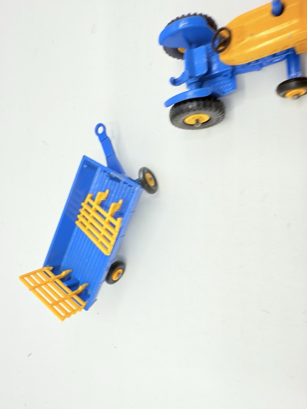 Matchbox Lesney 39c Tractor & Trailer 40 - Magic Matchbox