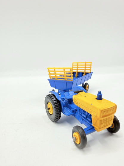 Matchbox Lesney 39c Tractor & Trailer 40 - Magic Matchbox