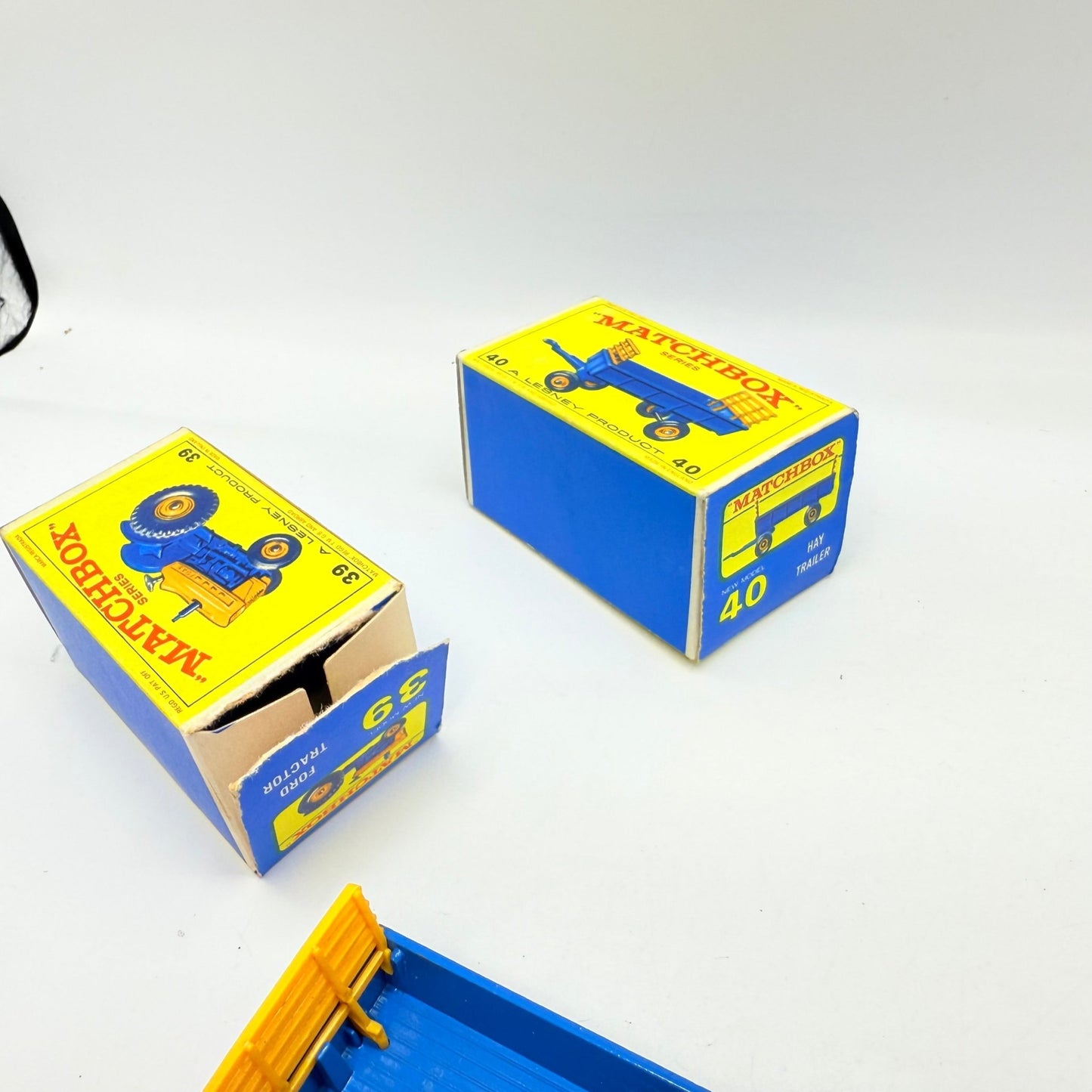 Matchbox Lesney 39c Tractor & Trailer 40 - Magic Matchbox