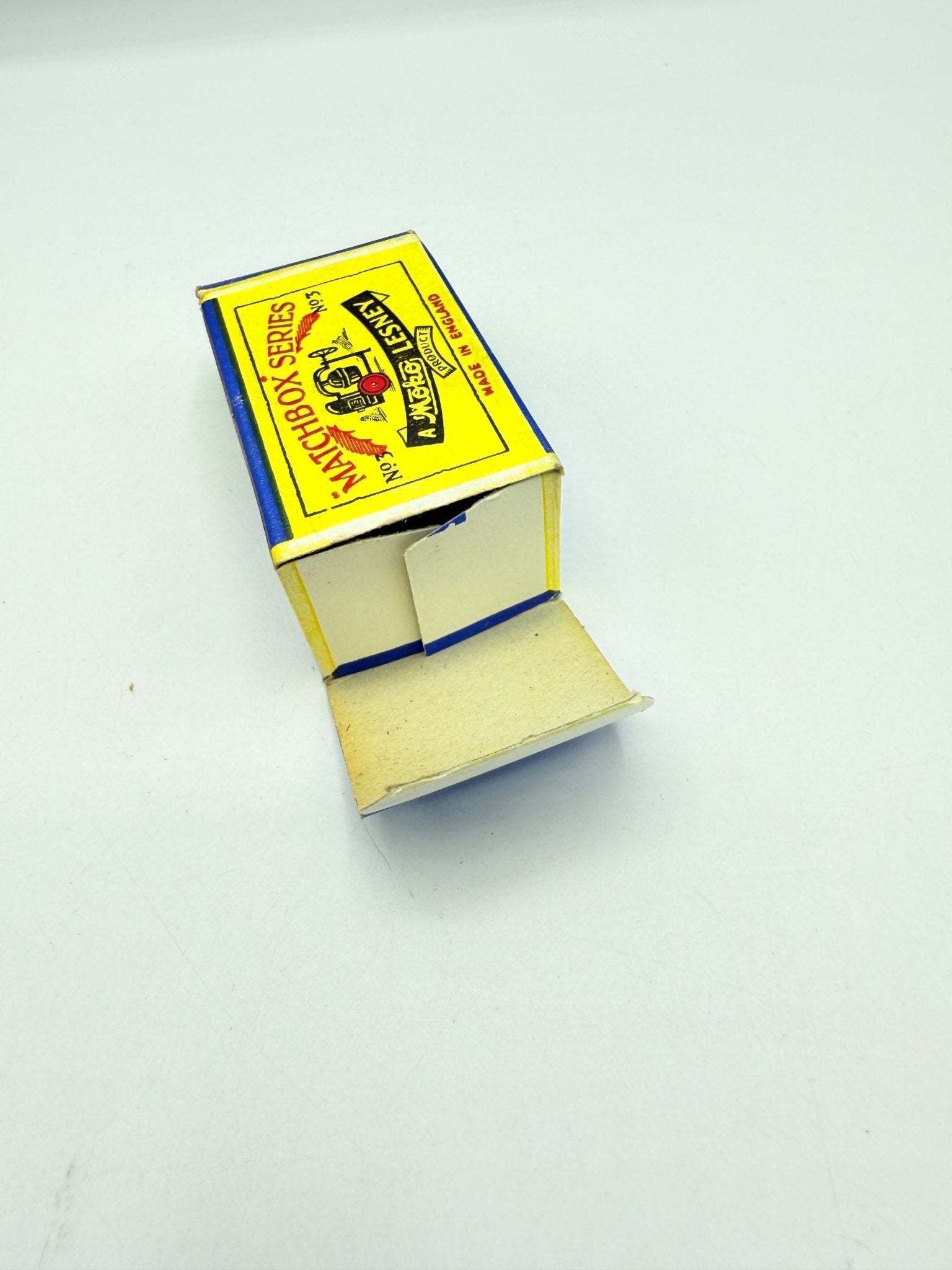 Matchbox Lesney 3a Cement Mixer with Early Script Box - Magic Matchbox