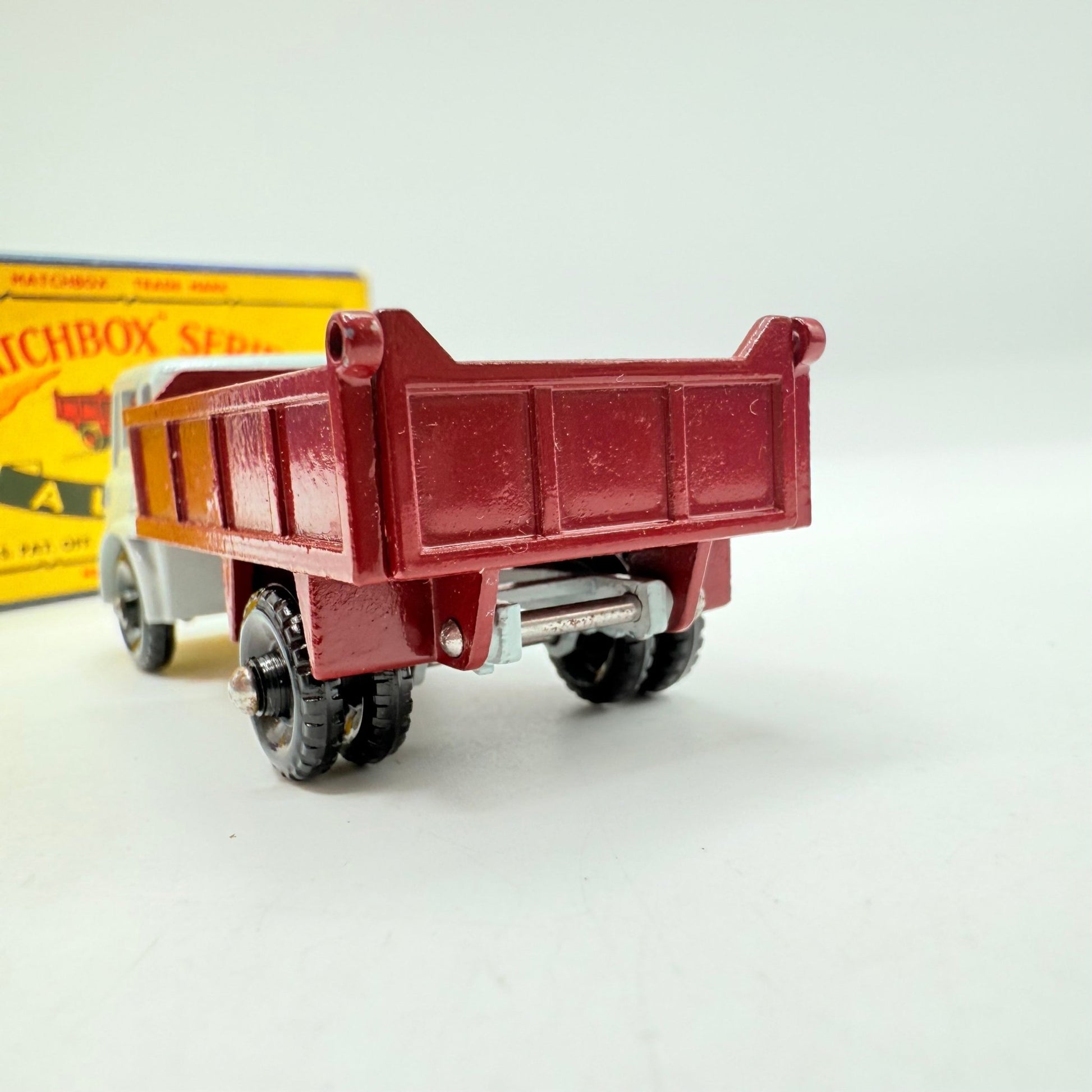 Matchbox Lesney 3b Bedford TK Tipper Truck - C Type box - Magic Matchbox