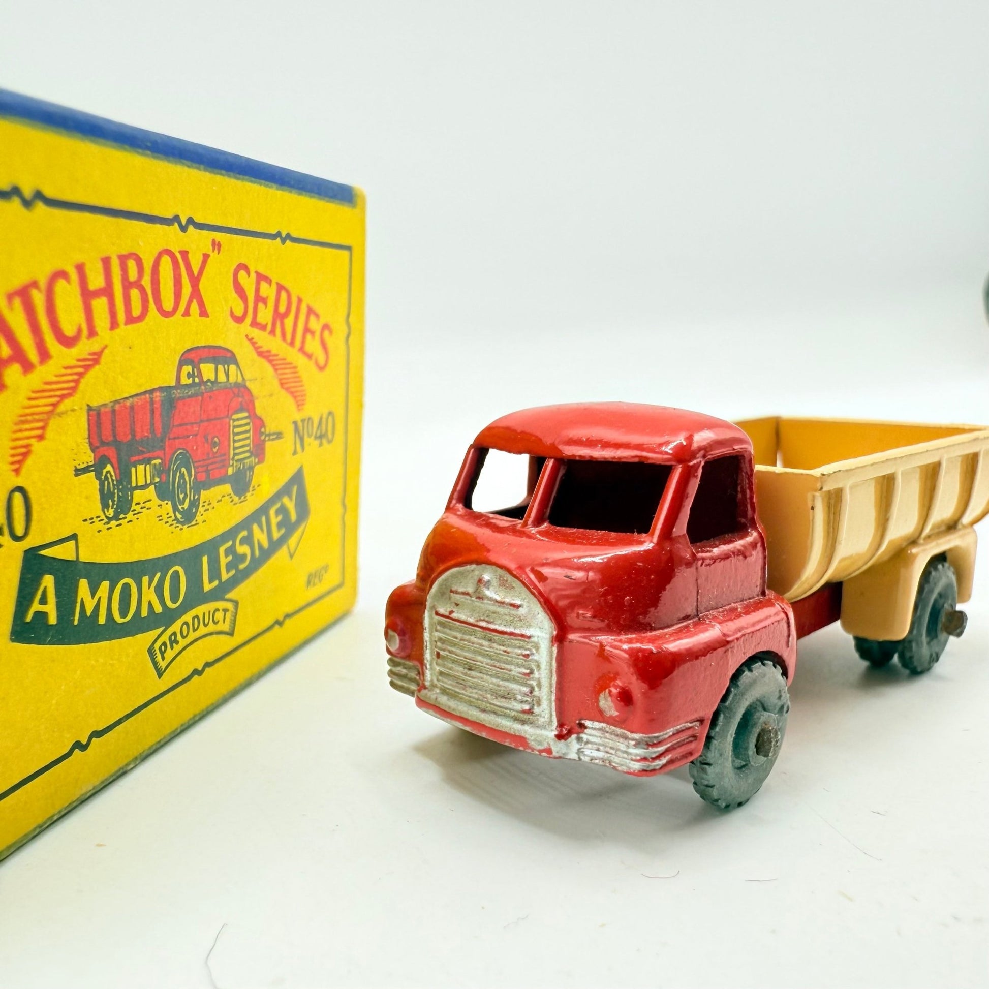 Matchbox Lesney 40a Bedford tipper Truck MW - Magic Matchbox