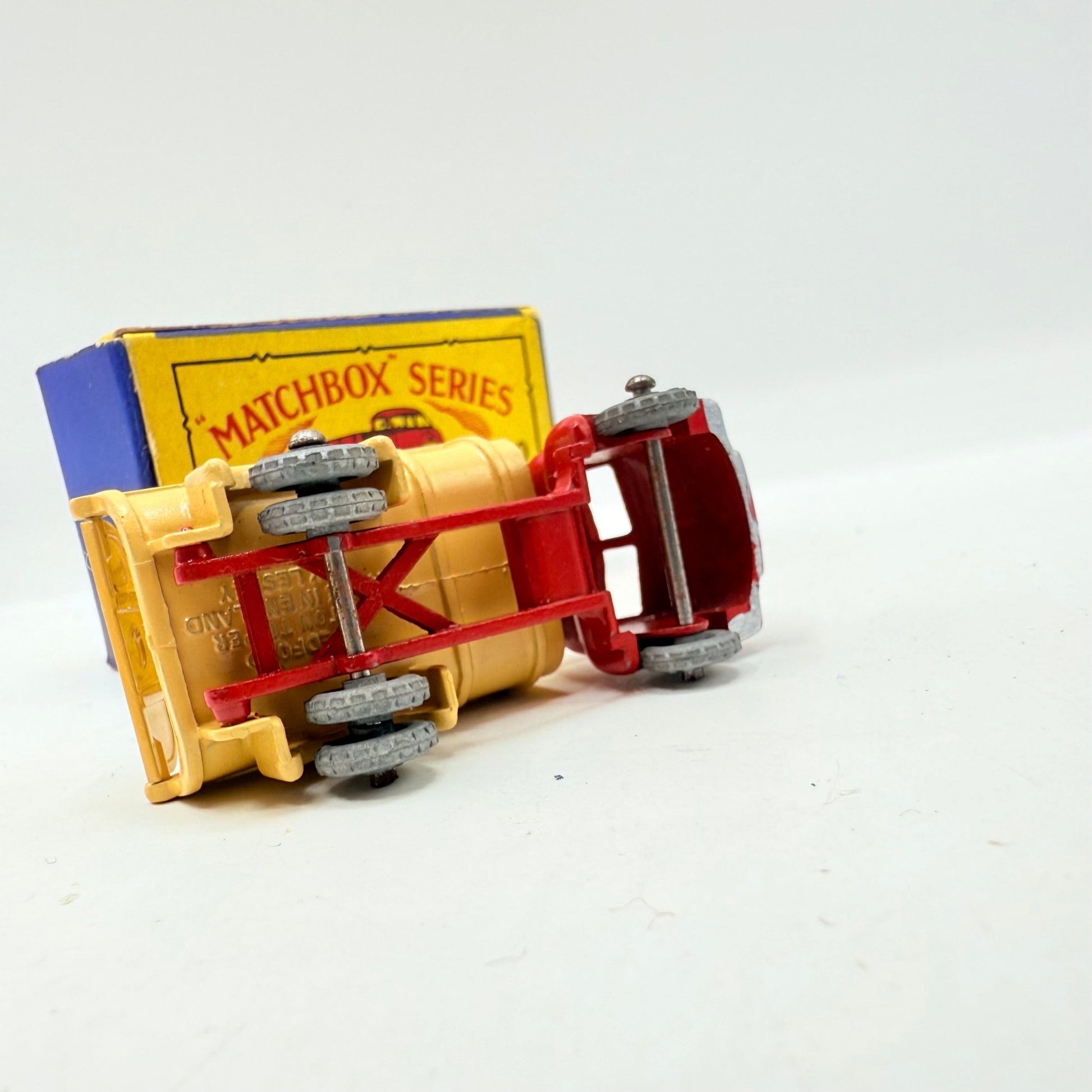 Matchbox Lesney 40a Bedford tipper Truck MW - Magic Matchbox