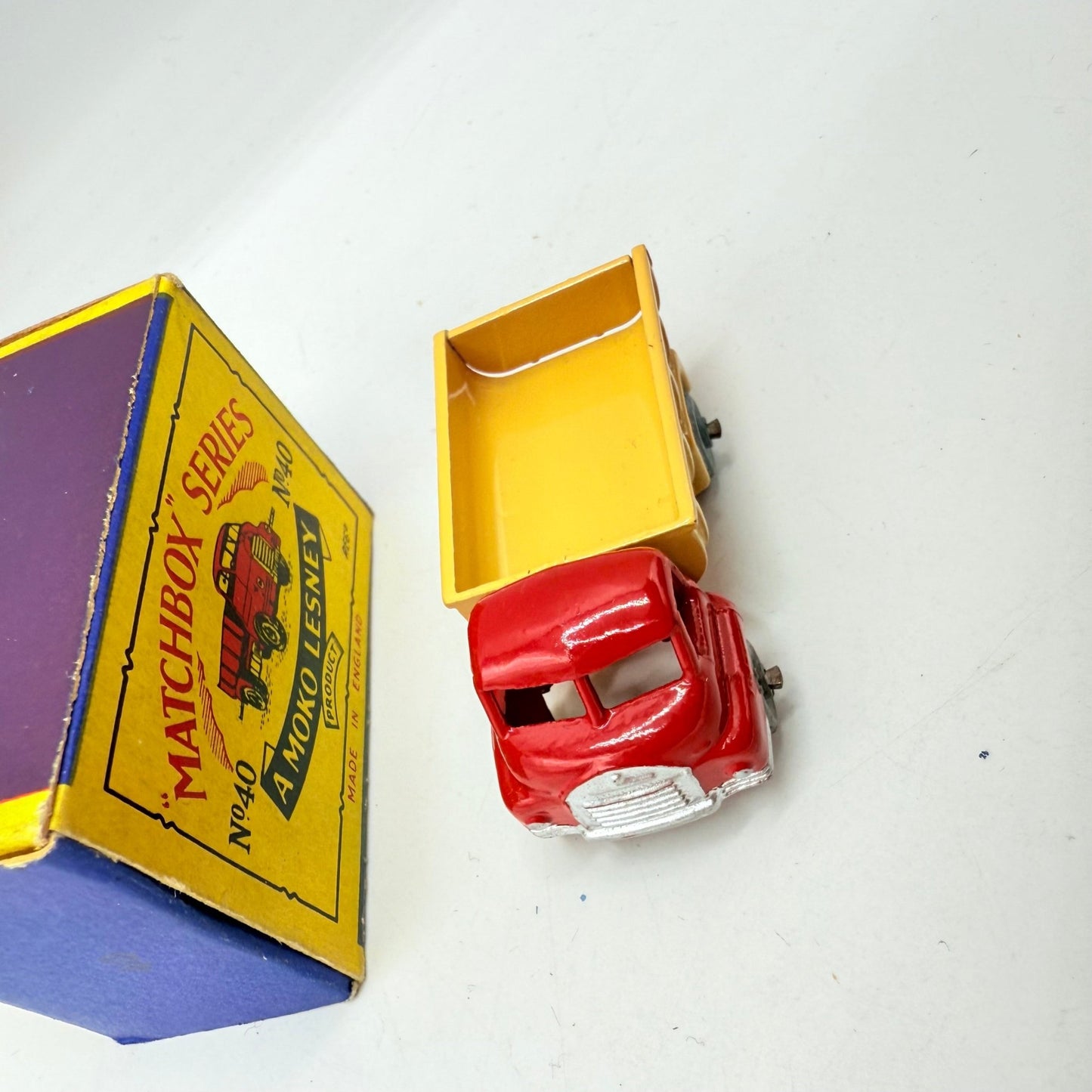 Matchbox Lesney 40a Bedford tipper Truck MW - Magic Matchbox