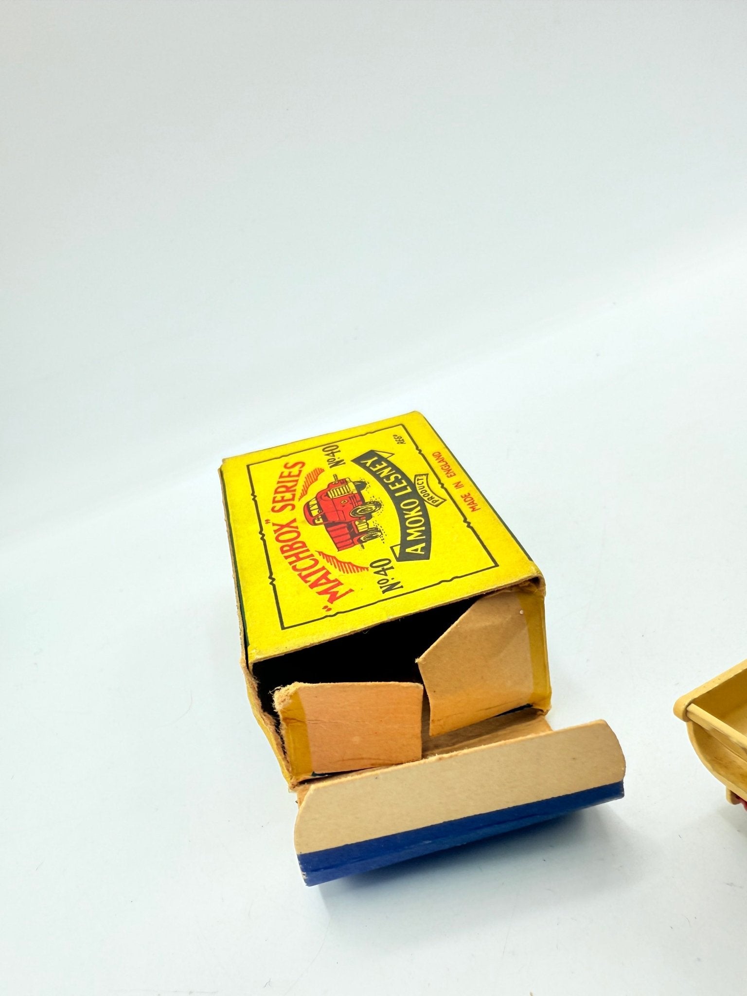 Matchbox Lesney 40a Bedford tipper Truck MW - Magic Matchbox