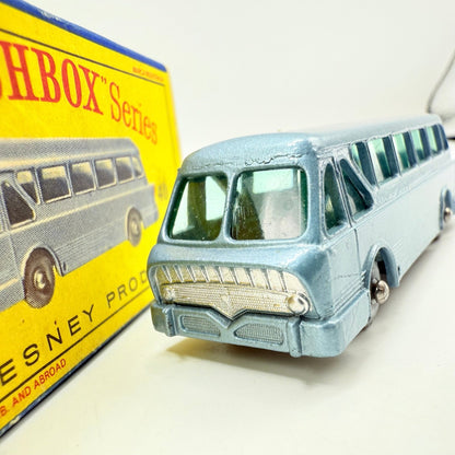 Matchbox Lesney 40b Long Distance Coach with BPW - Magic Matchbox
