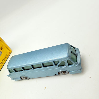 Matchbox Lesney 40b Long Distance Coach with BPW - Magic Matchbox