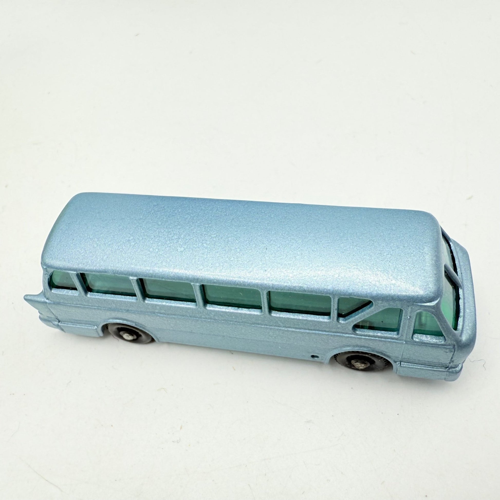 Matchbox Lesney 40b Long Distance Coach with BPW - Magic Matchbox