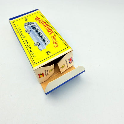 Matchbox Lesney 40b Long Distance Coach with BPW - Magic Matchbox