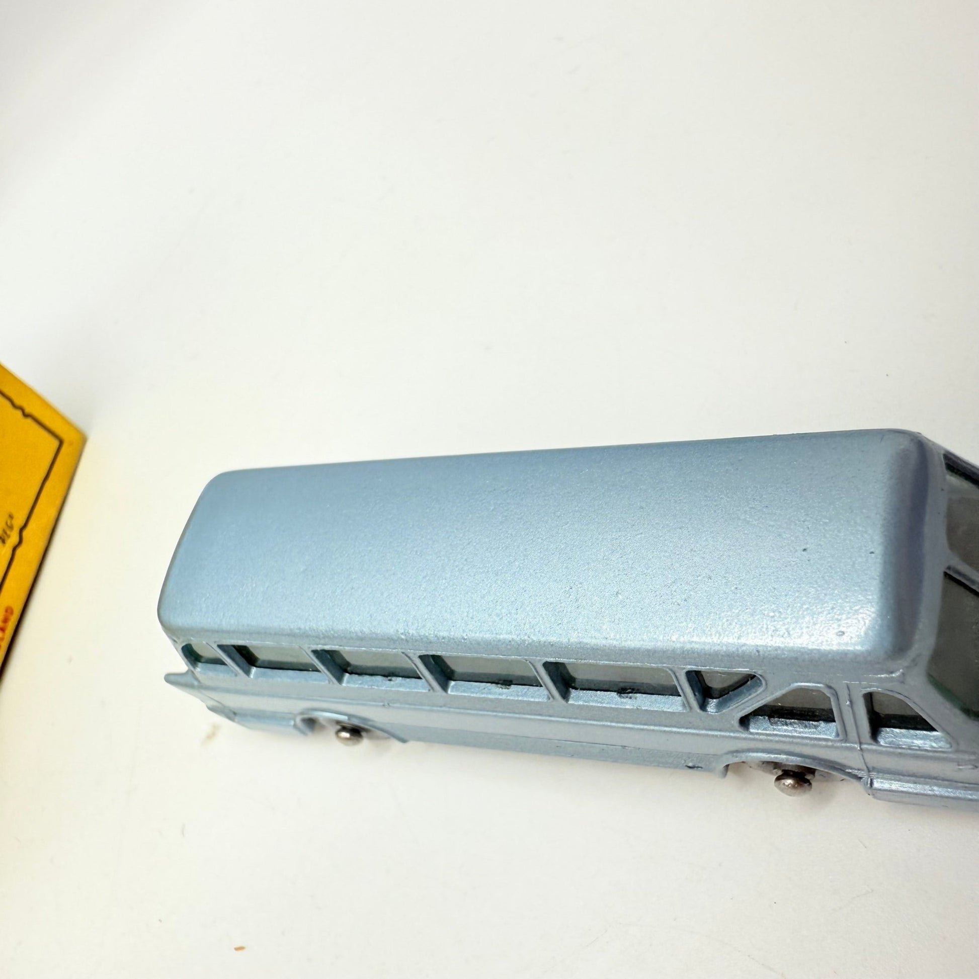 Matchbox Lesney 40b Long Distance Coach with C Box & SPW - Magic Matchbox