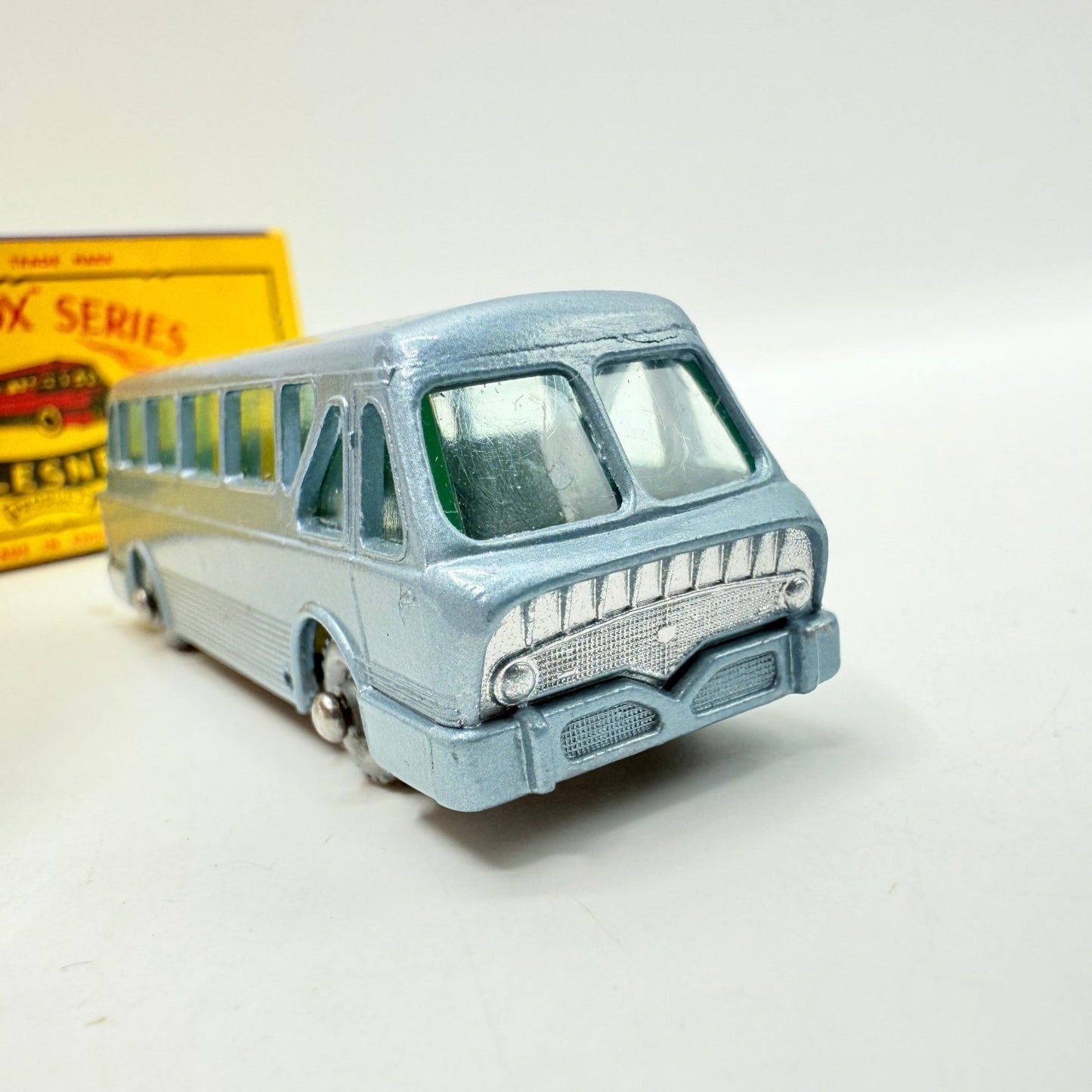 Matchbox Lesney 40b Long Distance Coach with C Box & SPW - Magic Matchbox