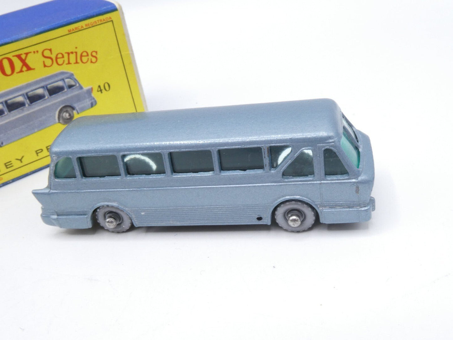 Matchbox Lesney 40b Long Distance Coach with SPW - Magic Matchbox