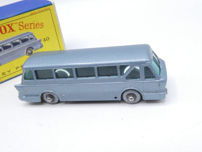 Matchbox Lesney 40b Long Distance Coach with SPW - Magic Matchbox