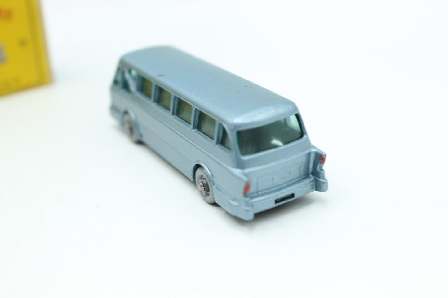 Matchbox Lesney 40b Long Distance Coach with SPW - Magic Matchbox