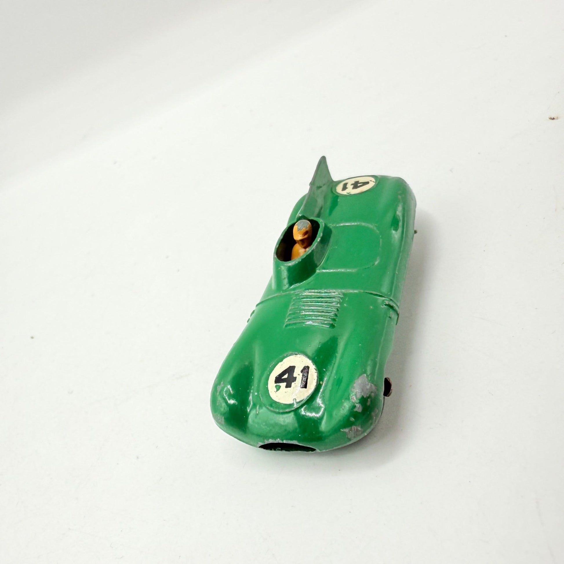 Matchbox Lesney 41a E Type Jaguar MW - Magic Matchbox