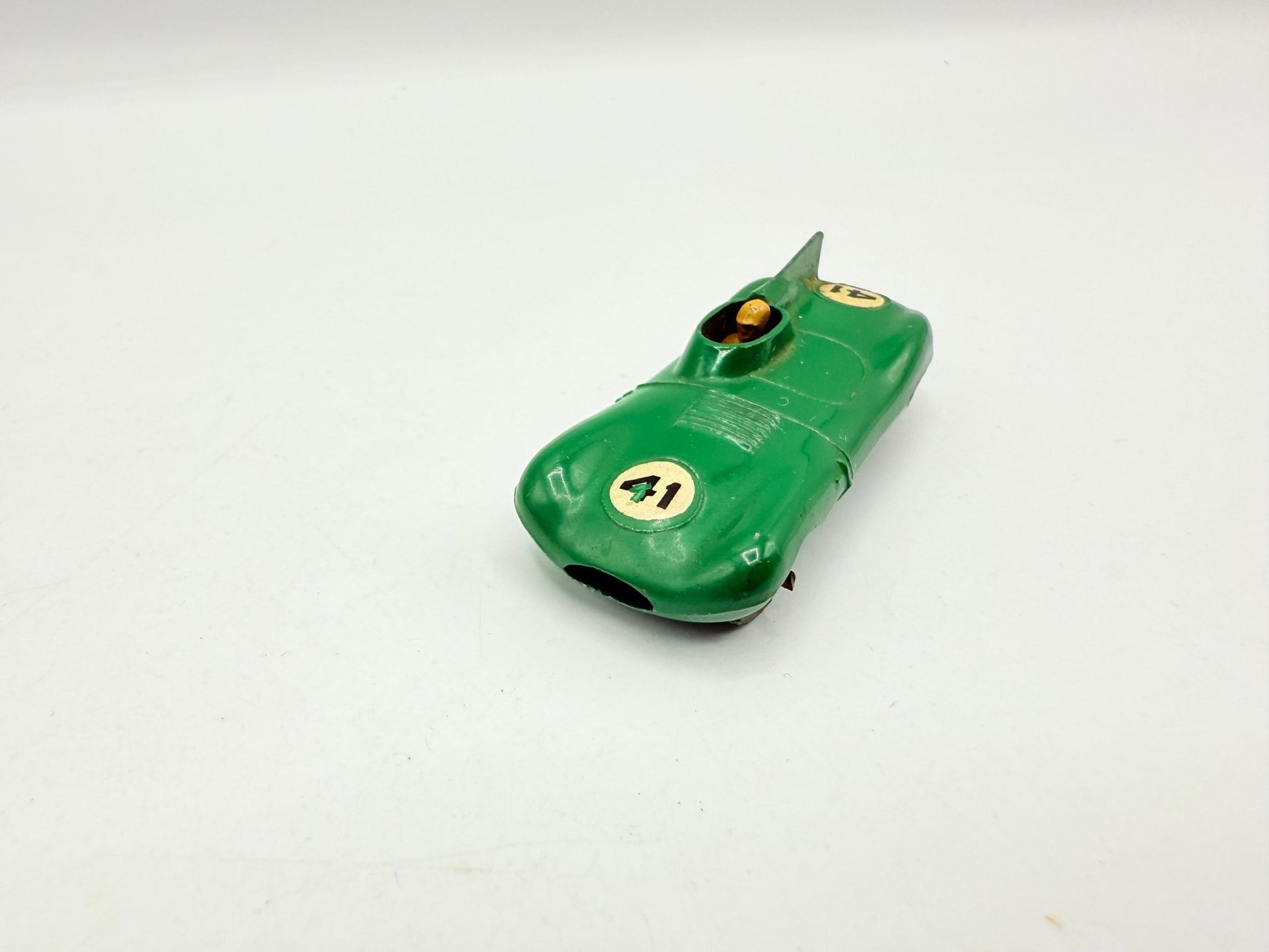 Matchbox Lesney 41a E Type Jaguar MW - Magic Matchbox