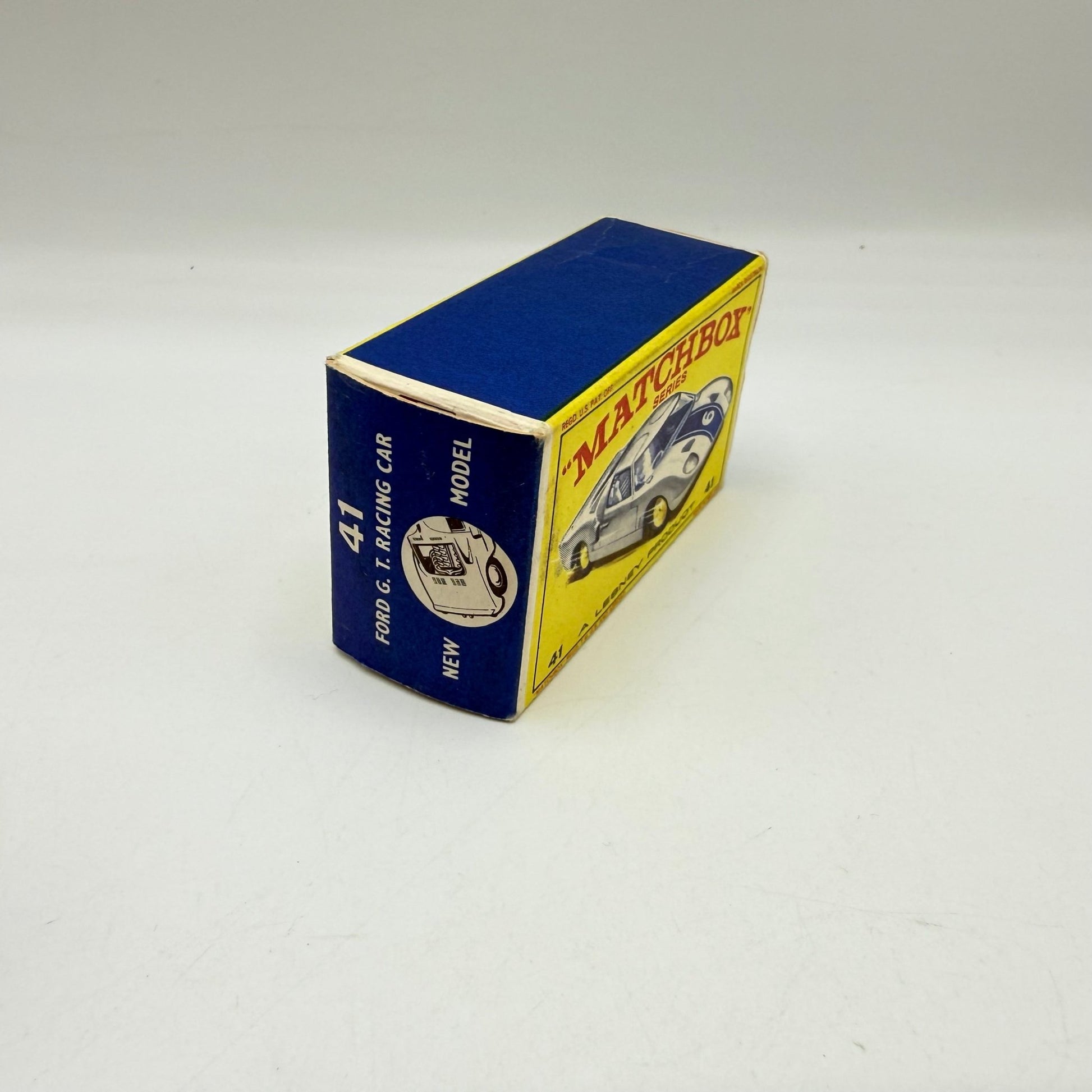 Matchbox Lesney 41c Ford GT40 RED HUBS Rare - Magic Matchbox