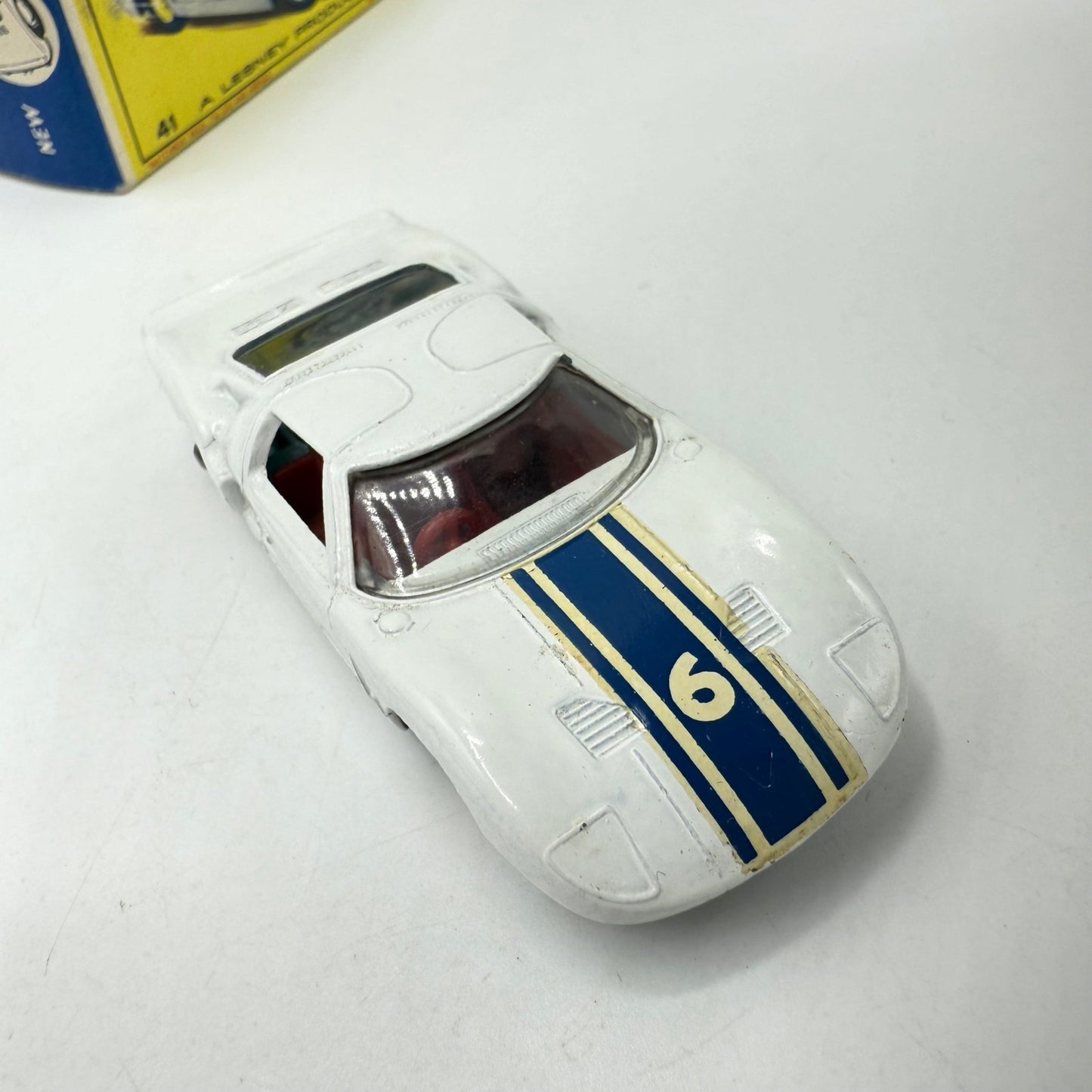 Matchbox Lesney 41c Ford GT40 RED HUBS Rare - Magic Matchbox