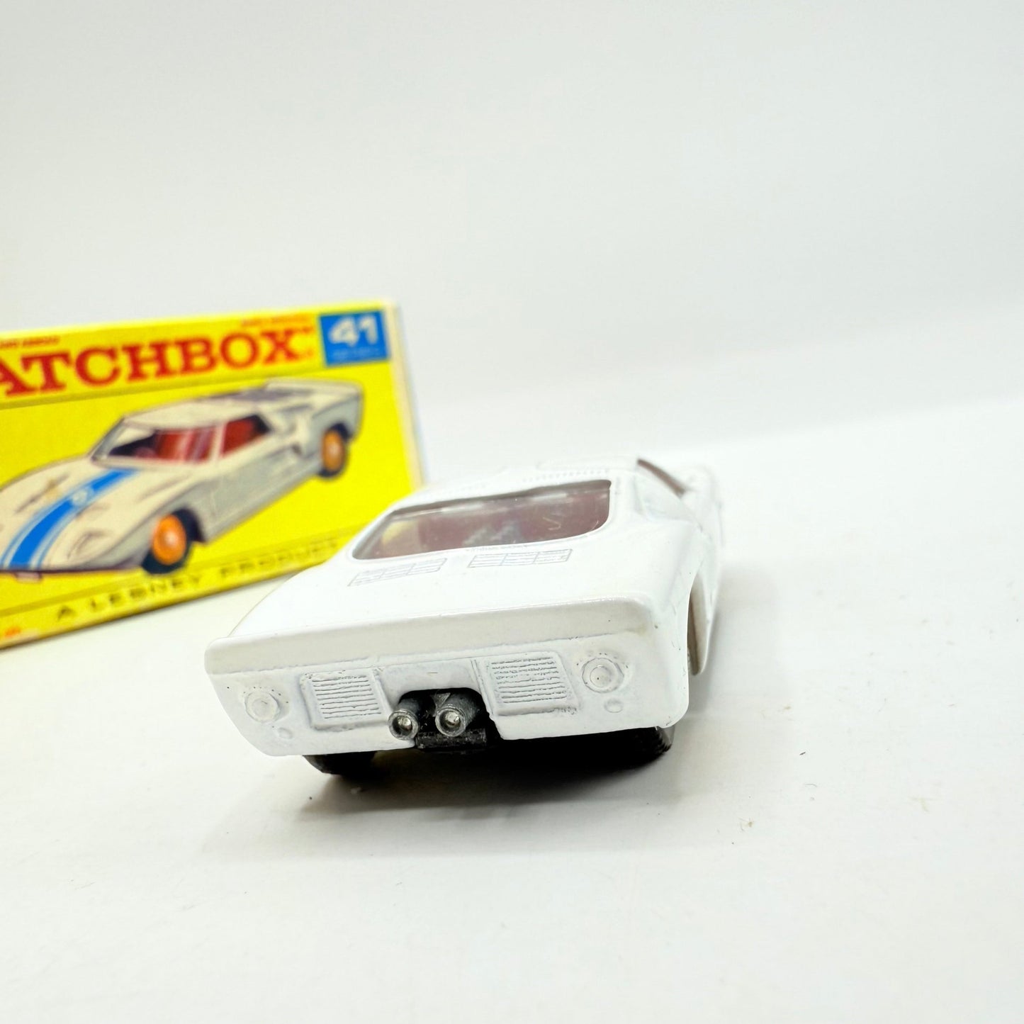 Matchbox Lesney 41c Ford GT40 with decal. Rare F - type Box - Magic Matchbox
