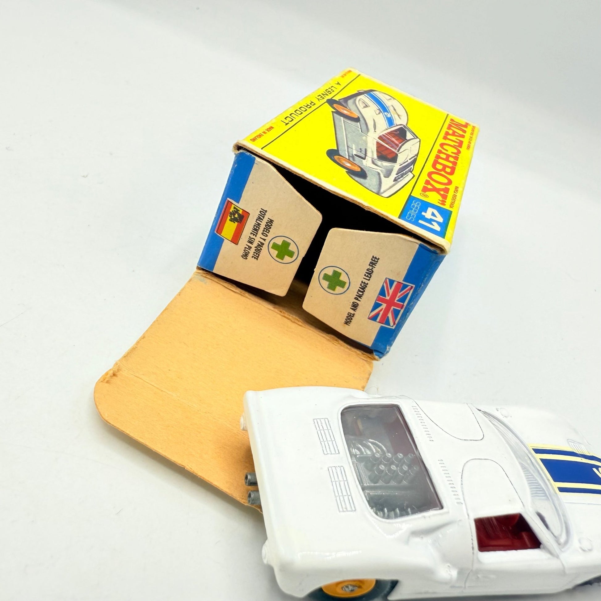 Matchbox Lesney 41c Ford GT40 with decal. Rare F - type Box - Magic Matchbox