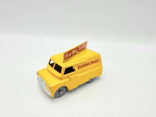 Matchbox Lesney 42a Bedford Evening News Van MW - Magic Matchbox