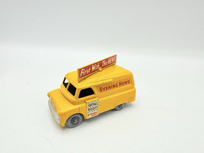 Matchbox Lesney 42a Bedford Evening News Van MW - Magic Matchbox