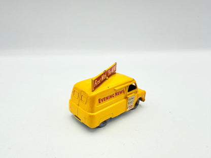 Matchbox Lesney 42a Bedford Evening News Van MW - Magic Matchbox
