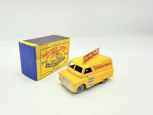 Matchbox Lesney 42a Bedford Evening News Van MW - Magic Matchbox