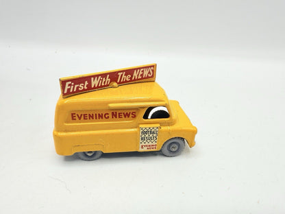 Matchbox Lesney 42a Bedford Evening News Van MW - Magic Matchbox