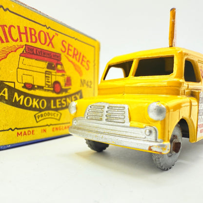 Matchbox Lesney 42a Bedford Evening News Van MW - Magic Matchbox