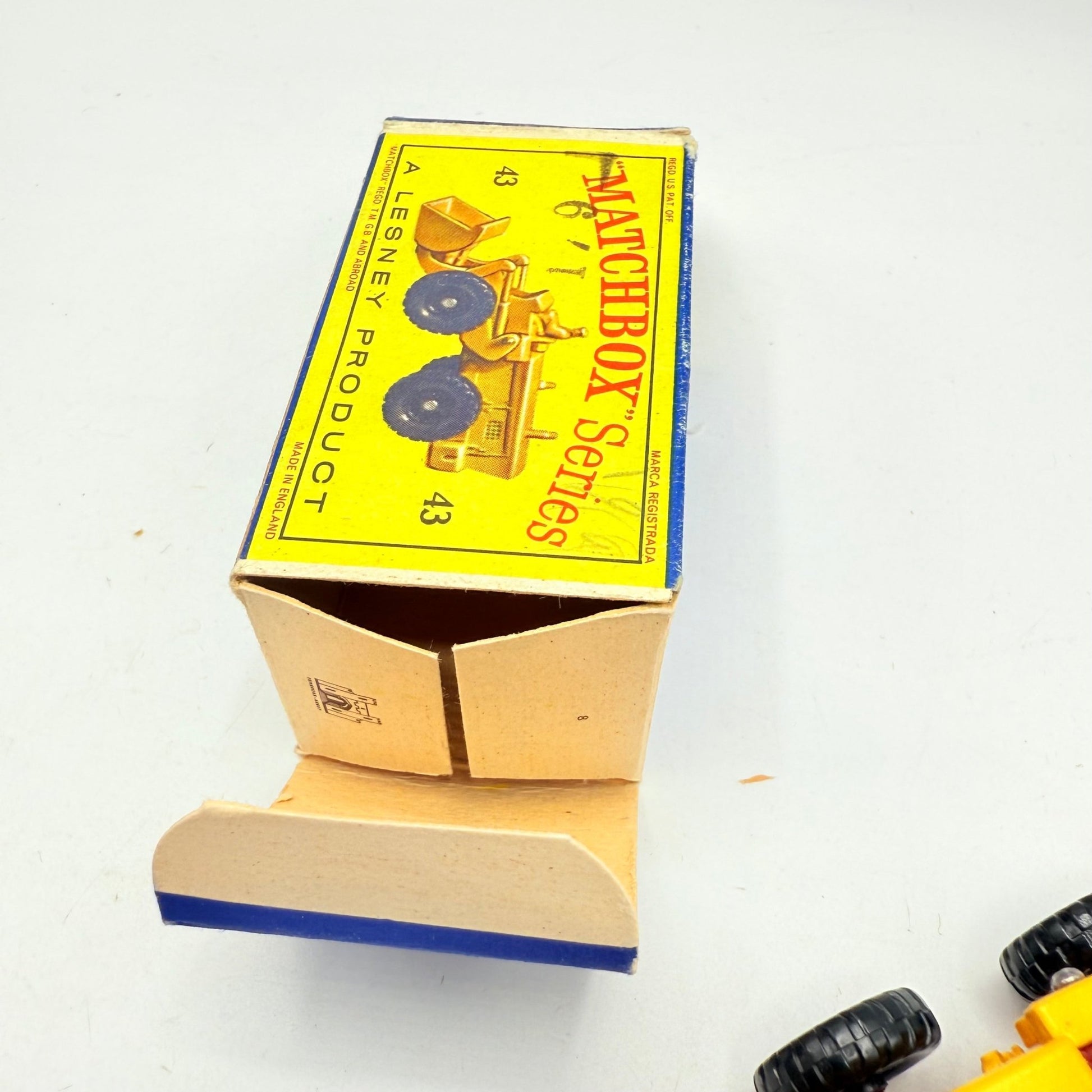 Matchbox Lesney 43b Aveling Barford Tractor Shovel - Magic Matchbox