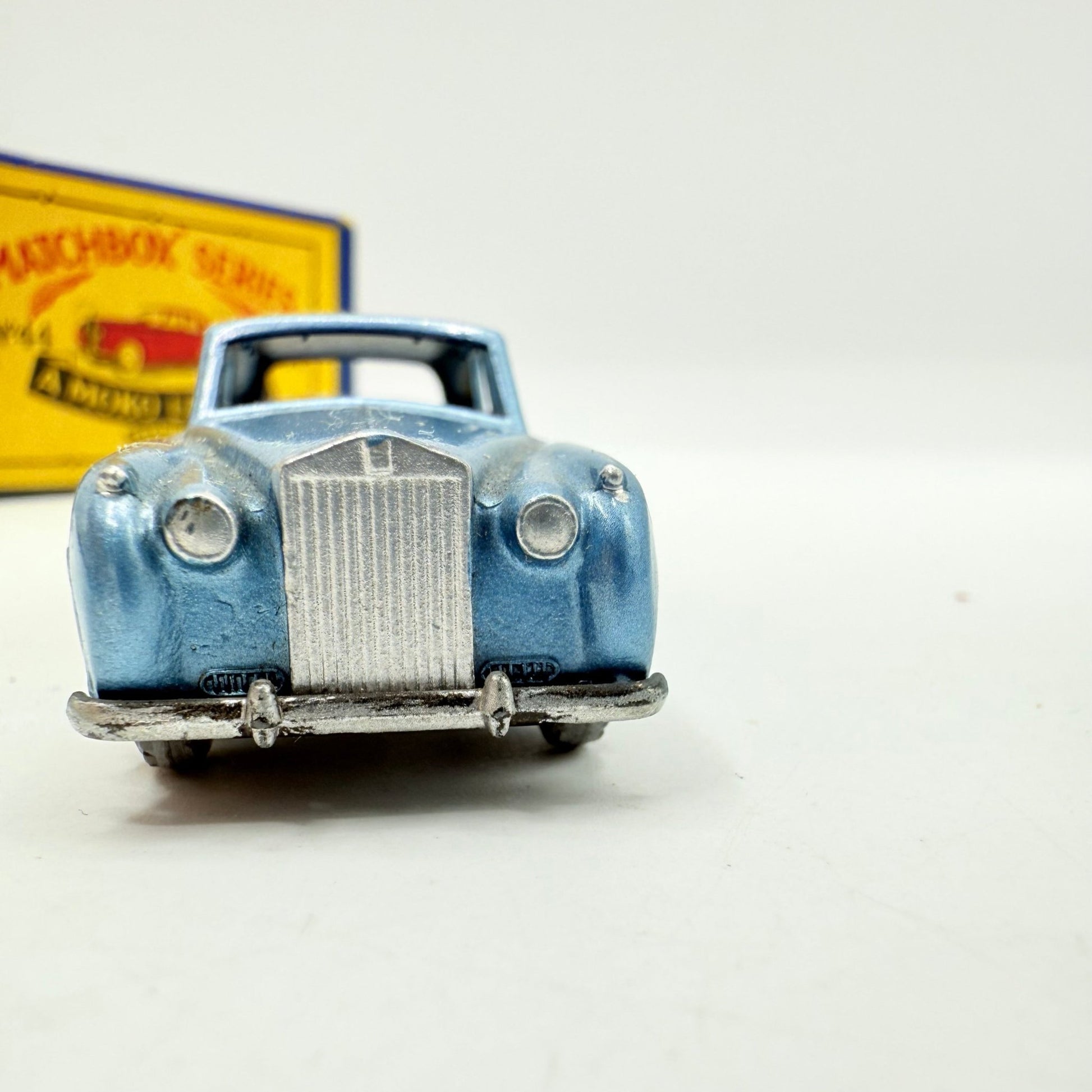 Matchbox Lesney 44a Rolls Royce Silver Cloud - Magic Matchbox