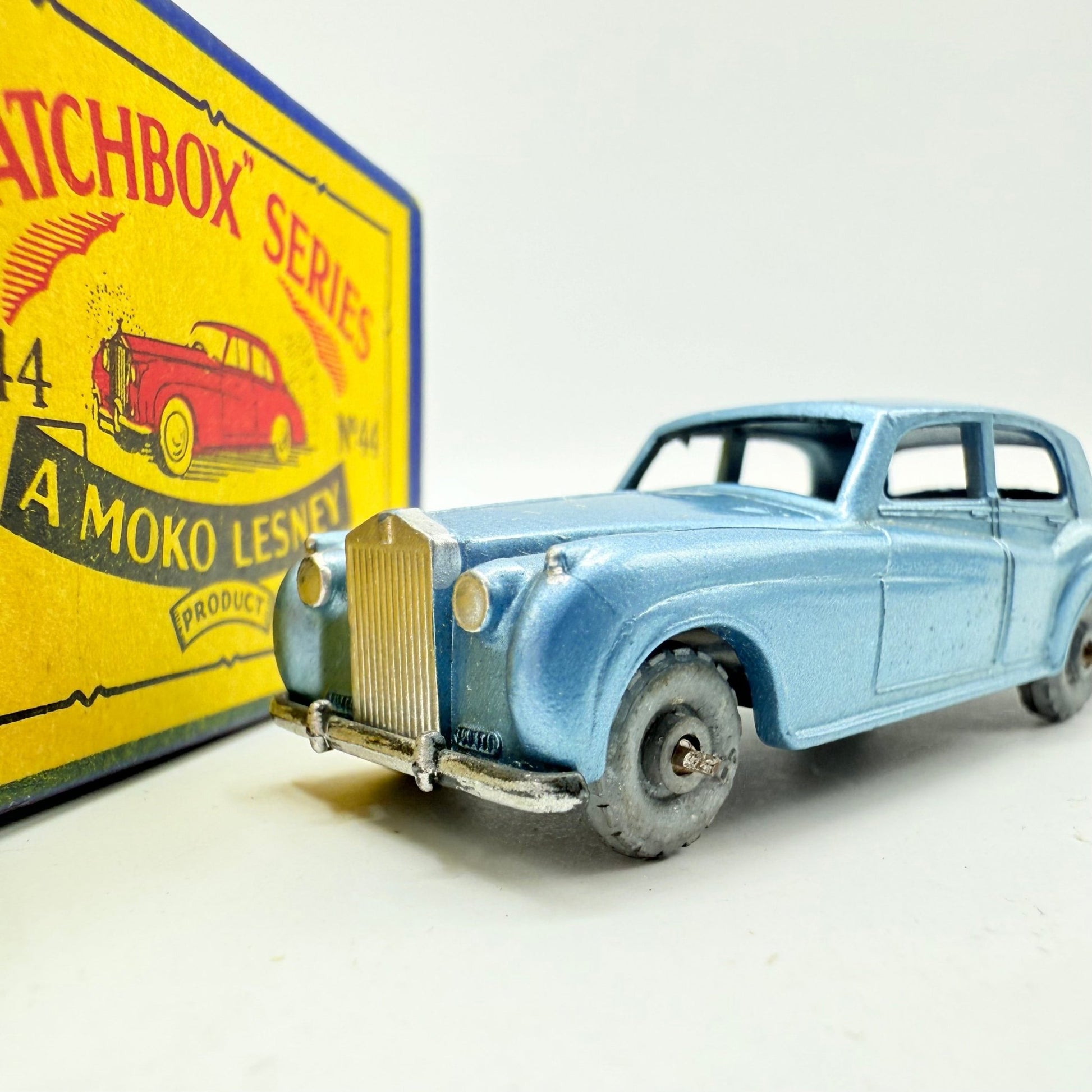 Matchbox Lesney 44a Rolls Royce Silver Cloud - Magic Matchbox