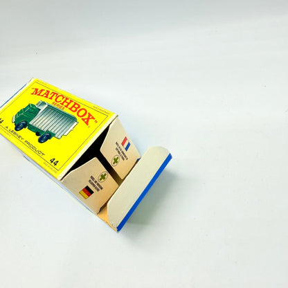 Matchbox Lesney 44c GMC Refrigerator Truck - Magic Matchbox