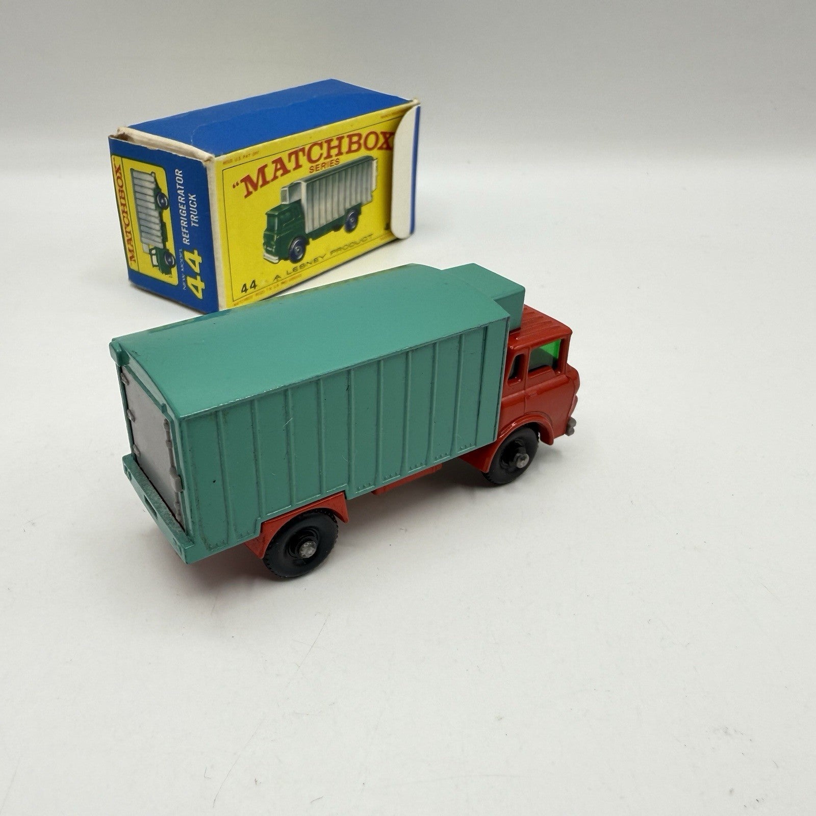 Matchbox Lesney 44c GMC Refrigerator Truck - Very Near Mint & Boxed - Magic Matchbox