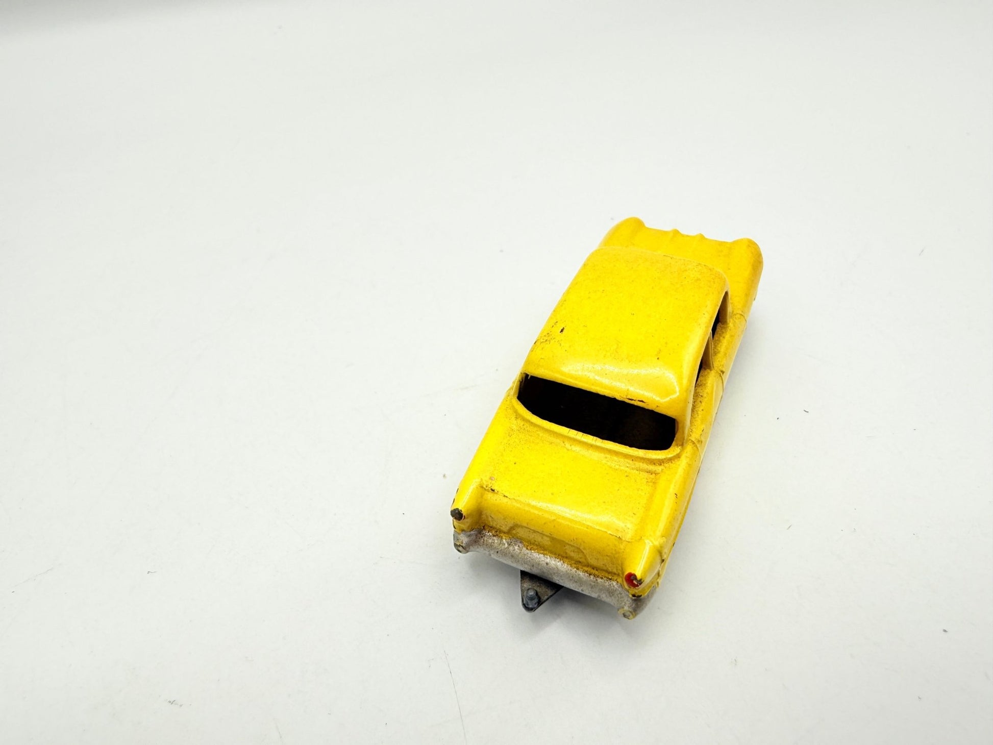 Matchbox Lesney 45a Vauxhall Victor MW Good Unboxed Model - Magic Matchbox
