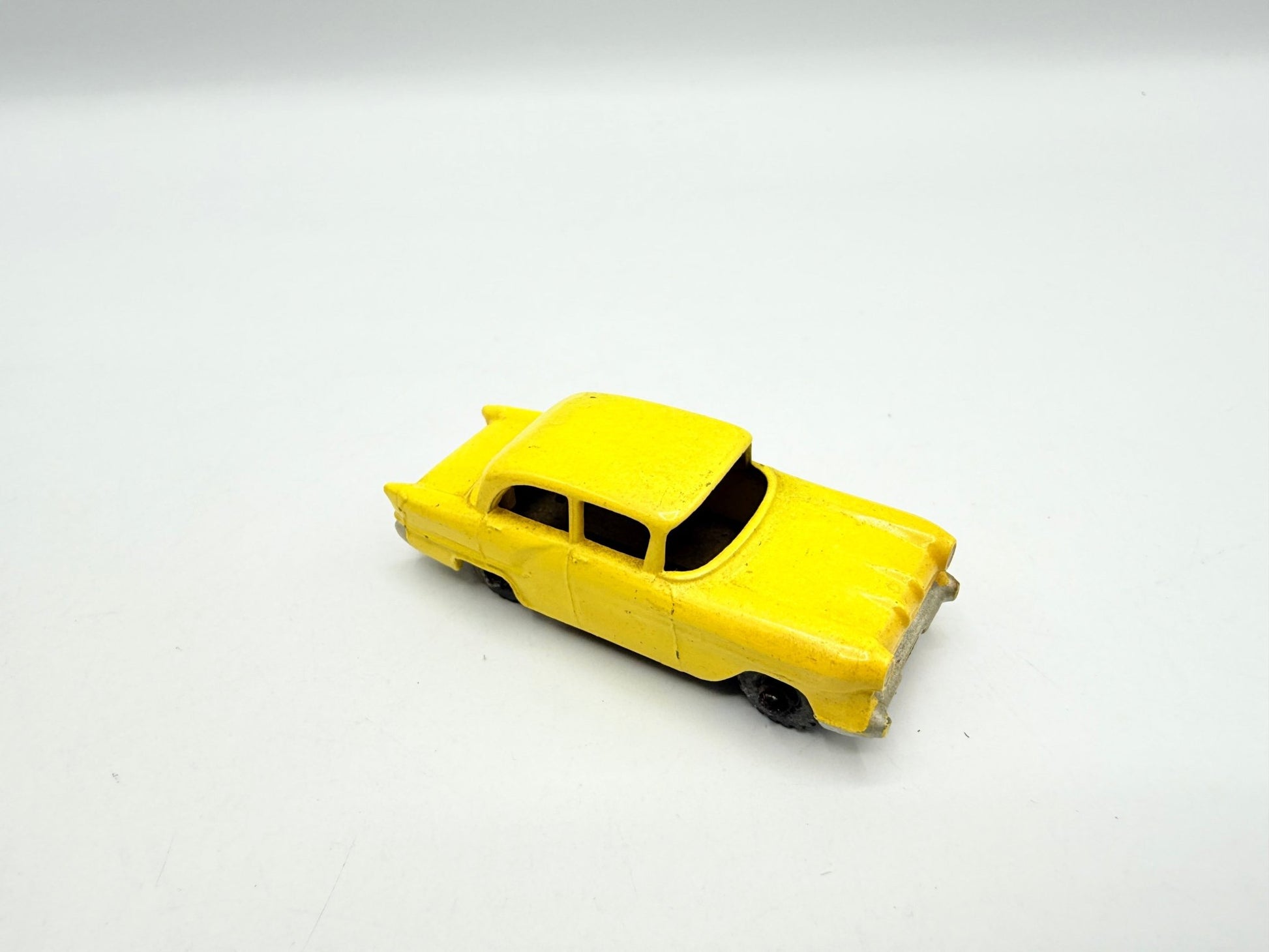 Matchbox Lesney 45a Vauxhall Victor MW Good Unboxed Model - Magic Matchbox