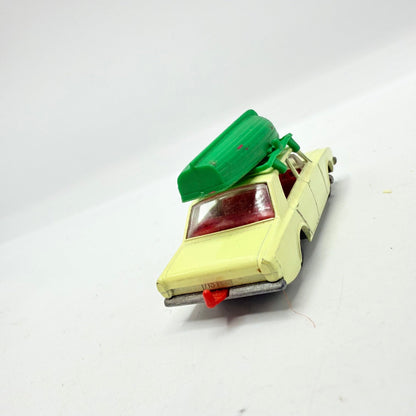 Matchbox Lesney 45b Ford Corsair & Boat - Magic Matchbox