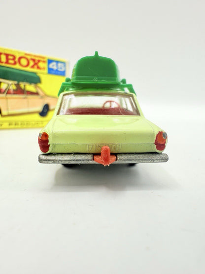 Matchbox Lesney 45b Ford Corsair & Boat - Magic Matchbox