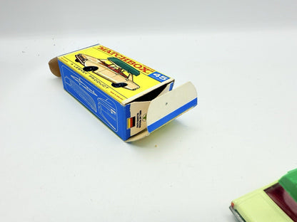 Matchbox Lesney 45b Ford Corsair & Boat - Magic Matchbox