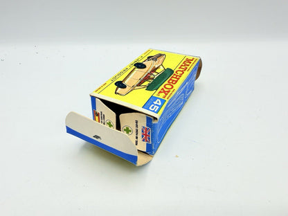 Matchbox Lesney 45b Ford Corsair & Boat - Magic Matchbox