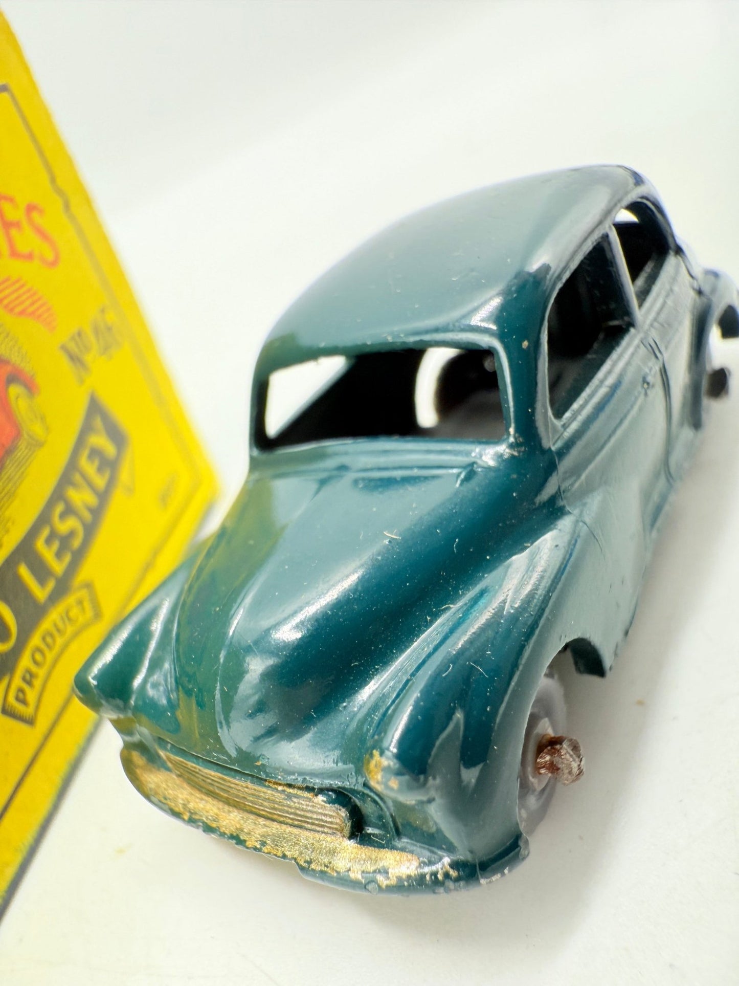 Matchbox Lesney 46a Morris Minor 1000 Green & GPW - Magic Matchbox