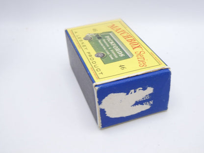 Matchbox Lesney 46b Green Pickfords Removal Truck with REAR STEP BPW - Magic Matchbox