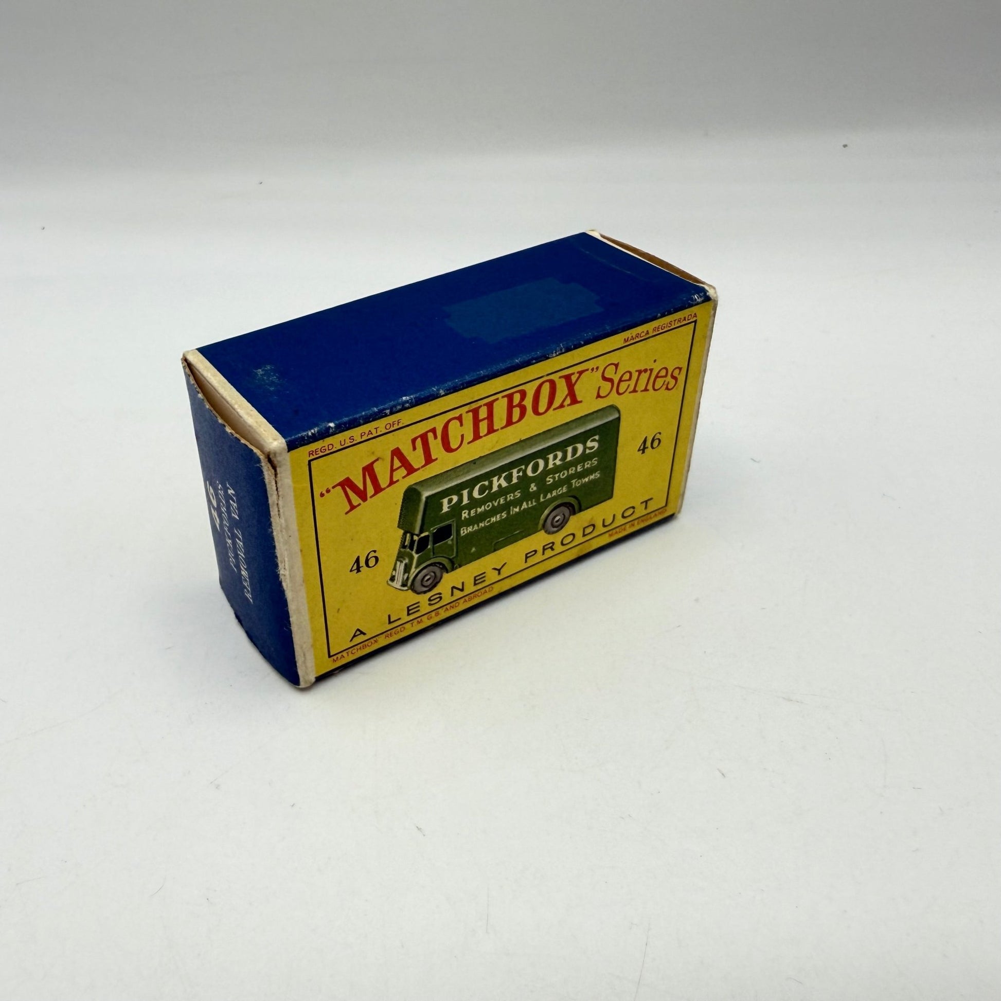 Matchbox Lesney 46b Guy Pickfords Removal Van SILVER WHEELS - Magic Matchbox